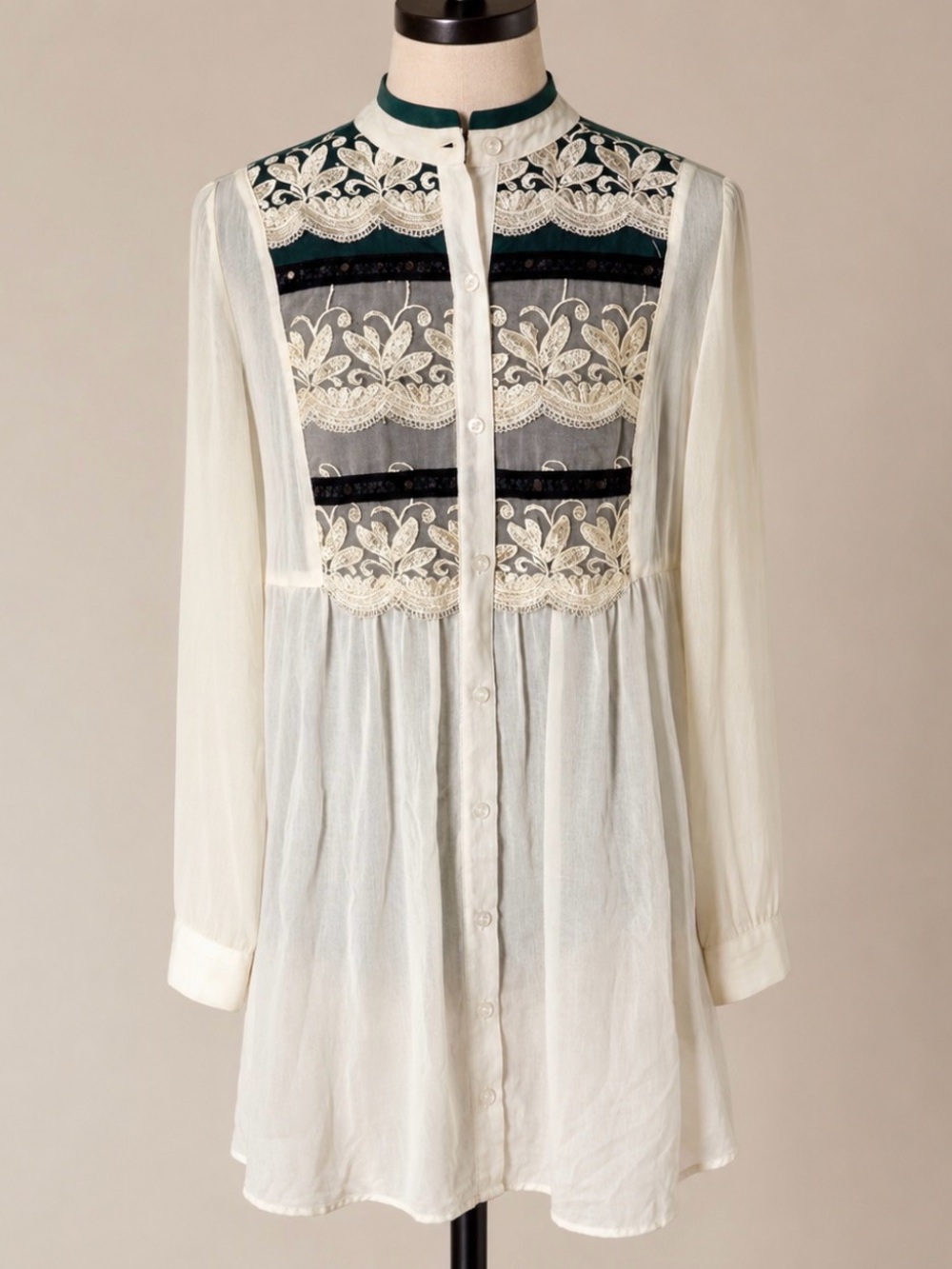Vintage Y2K PINKY Women's Embroidered‎ Lace Sheer Button Front Fully Lined Tunic
